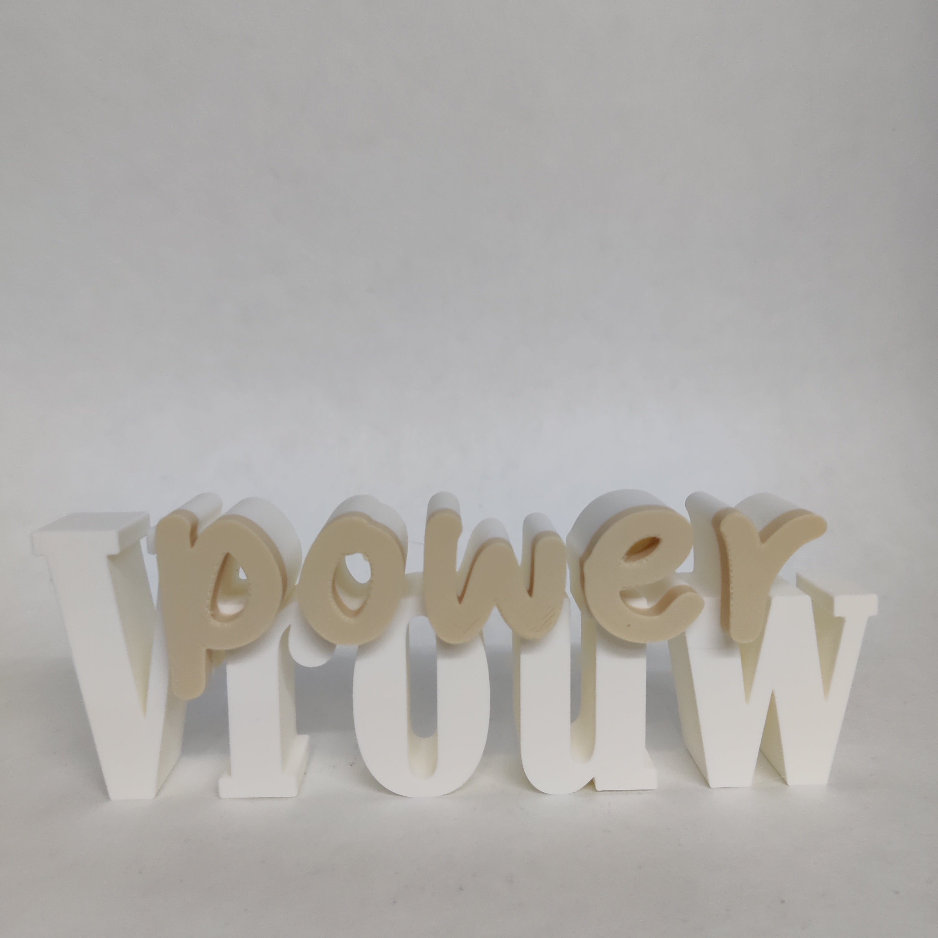 Tekst Power Vrouw | 3D Geprint Accessoire