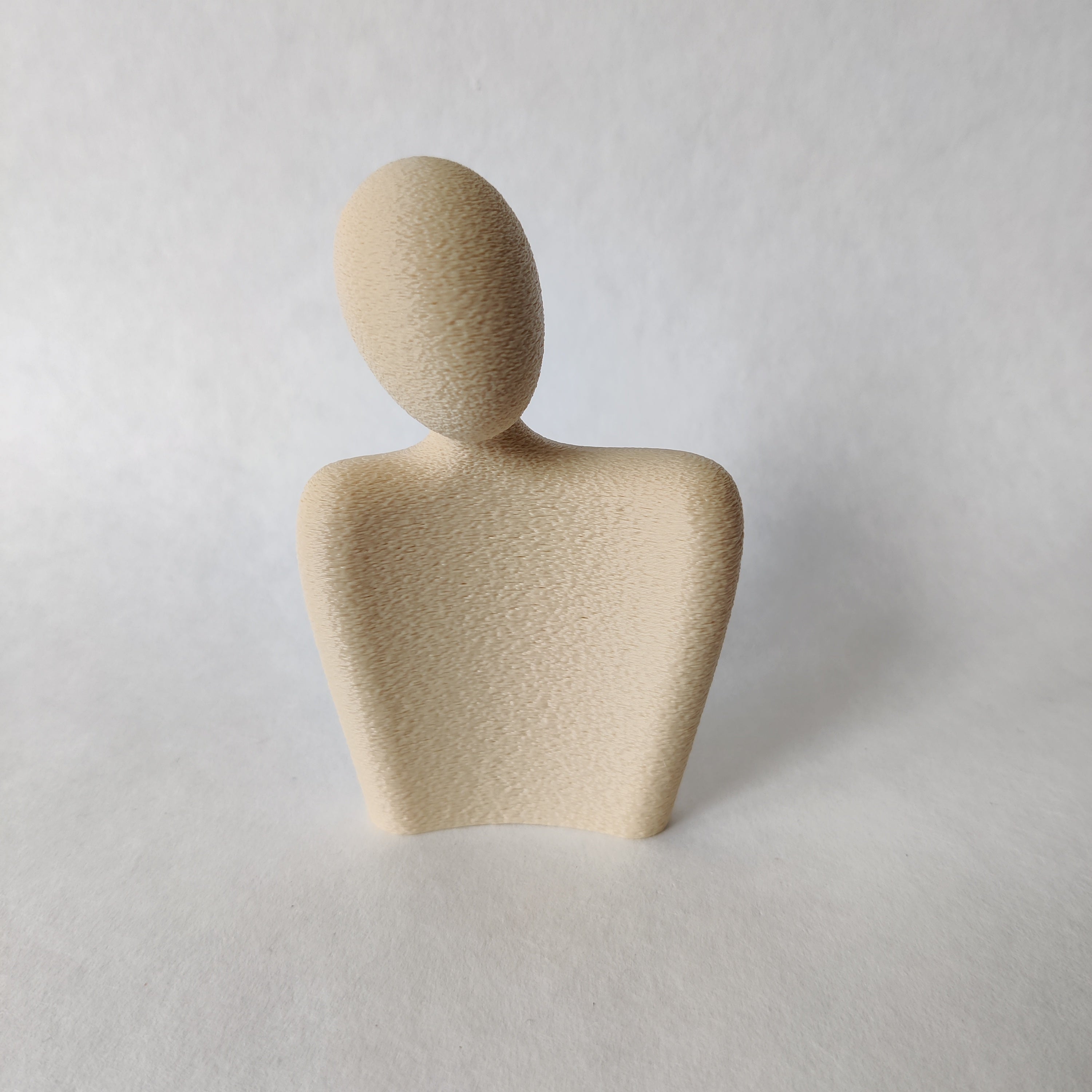 Liefdeskoppel klein beeldje in beige - 3D geprint woondecoratie