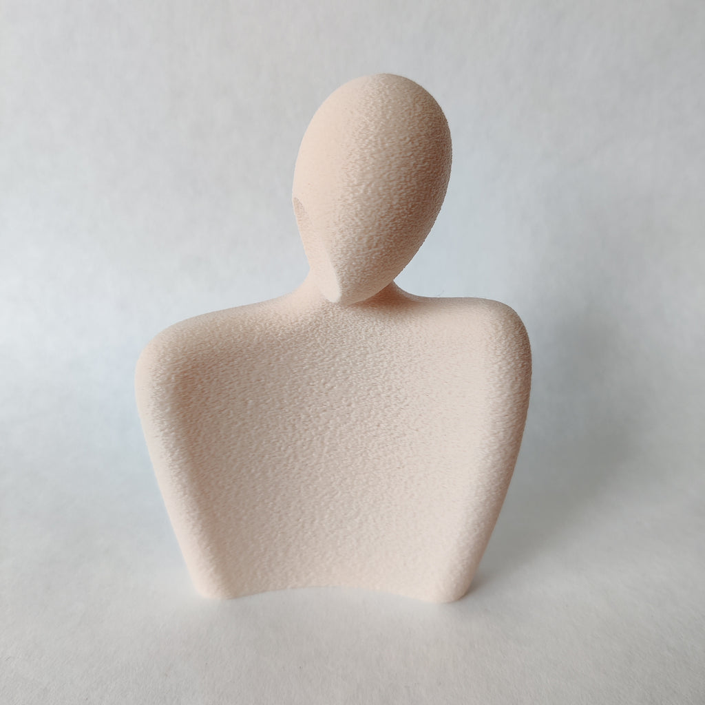 Liefdeskoppel groot beeldje in huidskleur - 3D geprint woondecoratie