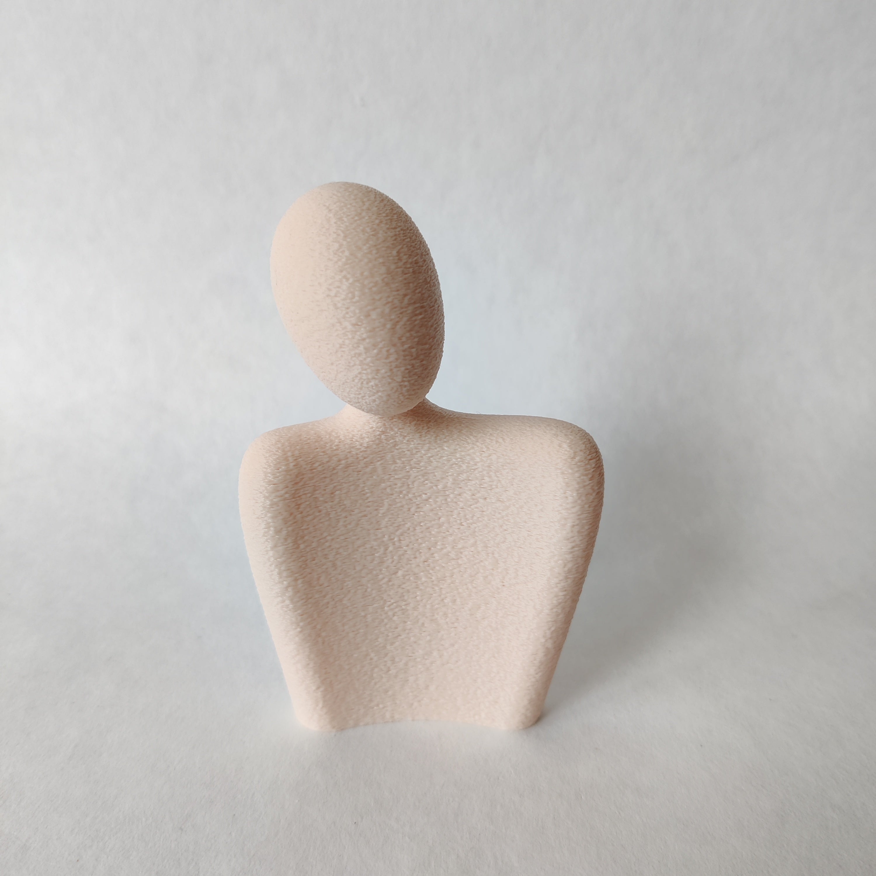 Liefdeskoppel klein beeldje in huidskleur - 3D geprint woondecoratie
