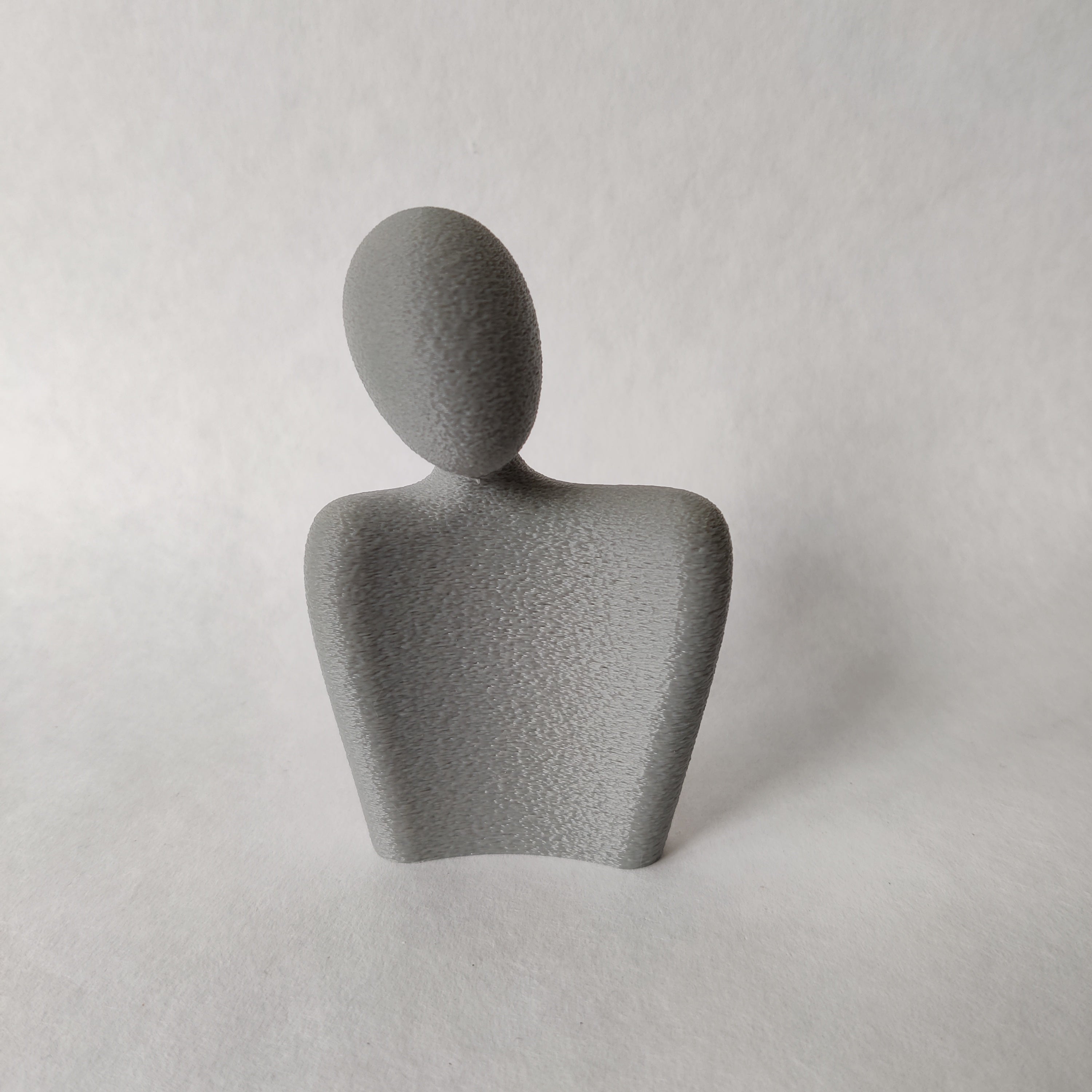Liefdeskoppel klein beeldje in grijs - 3D geprint woondecoratie